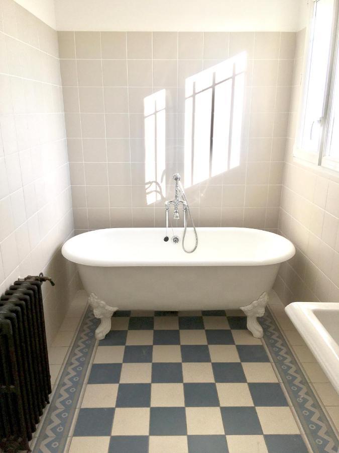 Dans une maison, appartement indépendant et jardin Perpignan Extérieur photo