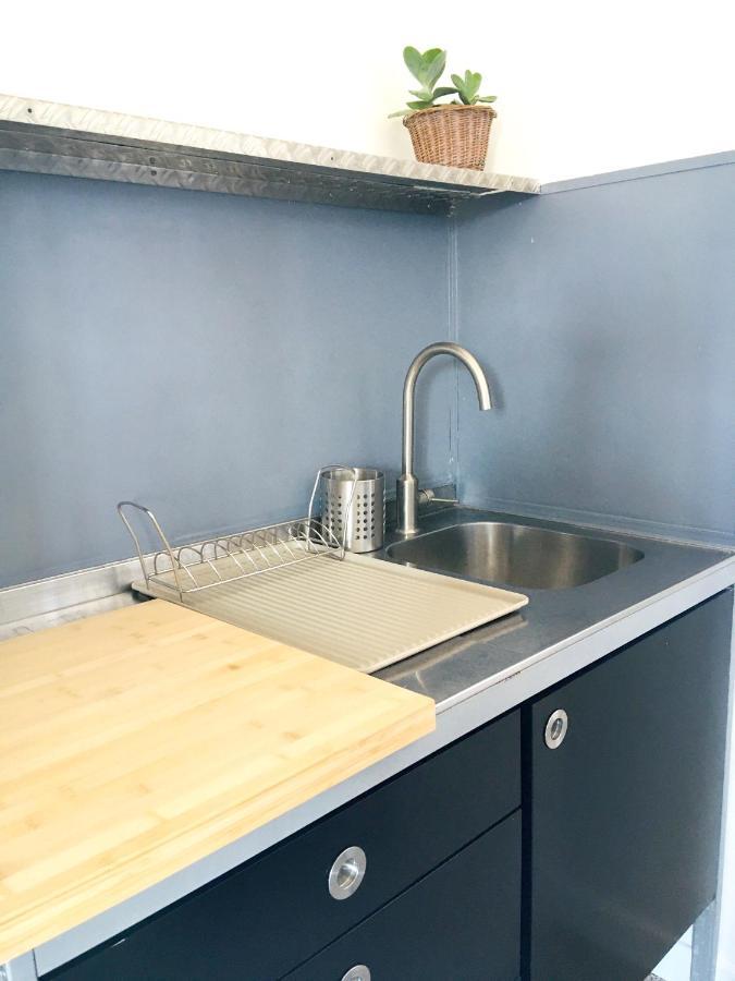 Dans une maison, appartement indépendant et jardin Perpignan Extérieur photo