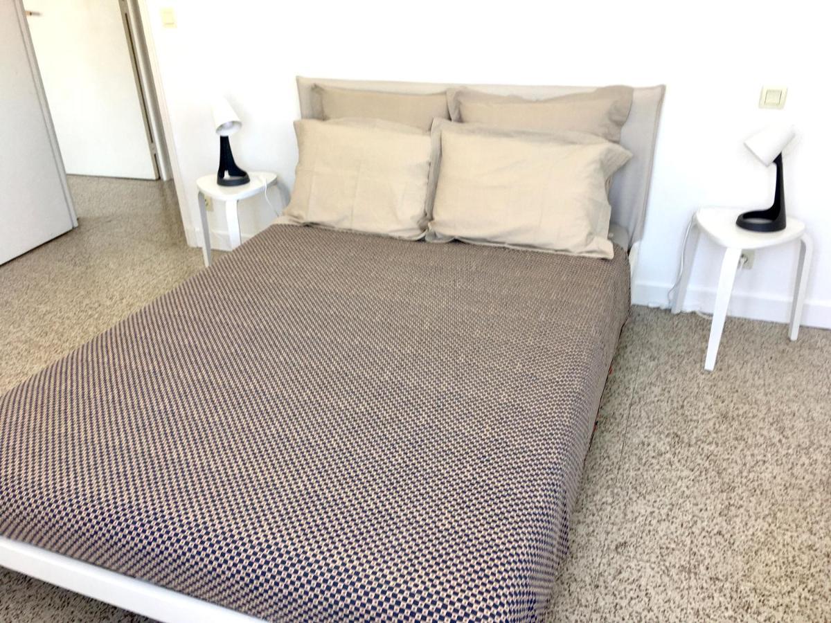 Dans une maison, appartement indépendant et jardin Perpignan Extérieur photo